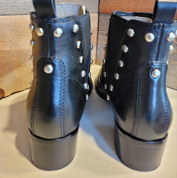 Marc Fisher Black Leather Ankle Booties with Studded Details Womens Size 8 NWOT - Picture 5 of 12